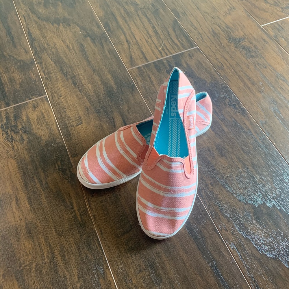 Size 6 pink and white striped Keds